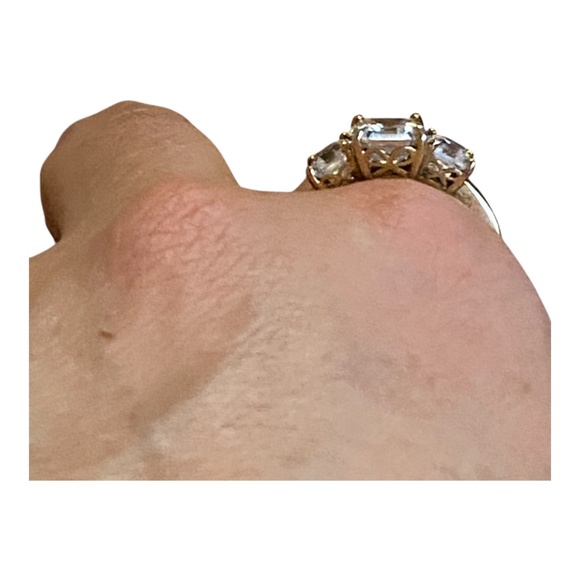 Gold plated sterling silver stamped 925 faceted stone ring - Picture 14 of 16